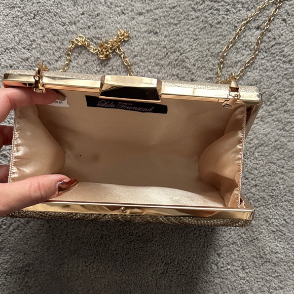 Lulu Townsend Gold Chain Clutch - Picture 3 of 5